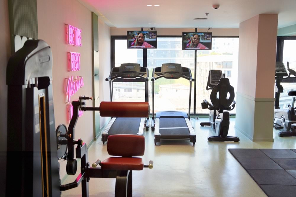 【曼谷飯店推薦】2023新開幕曼谷飯店The Quarter Ratchathewi by UHG拉差貼威四分之一飯店，夢幻網美風、地點方便近BTS！