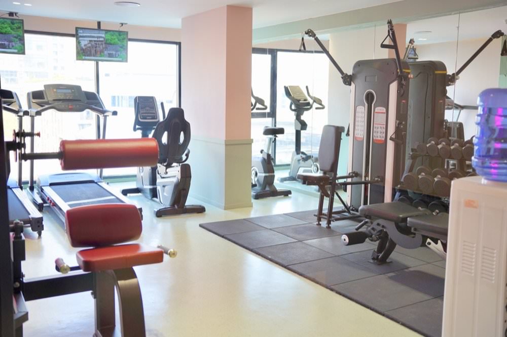 【曼谷飯店推薦】2023新開幕曼谷飯店The Quarter Ratchathewi by UHG拉差貼威四分之一飯店，夢幻網美風、地點方便近BTS！