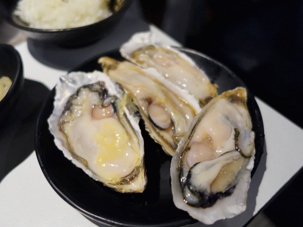 中壢燒肉吃到飽推薦【炙高無上炭火燒肉 中壢店】美味肉品、海鮮、蔬菜任你點！