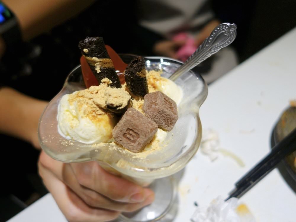 中壢燒肉吃到飽推薦【炙高無上炭火燒肉 中壢店】美味肉品、海鮮、蔬菜任你點！