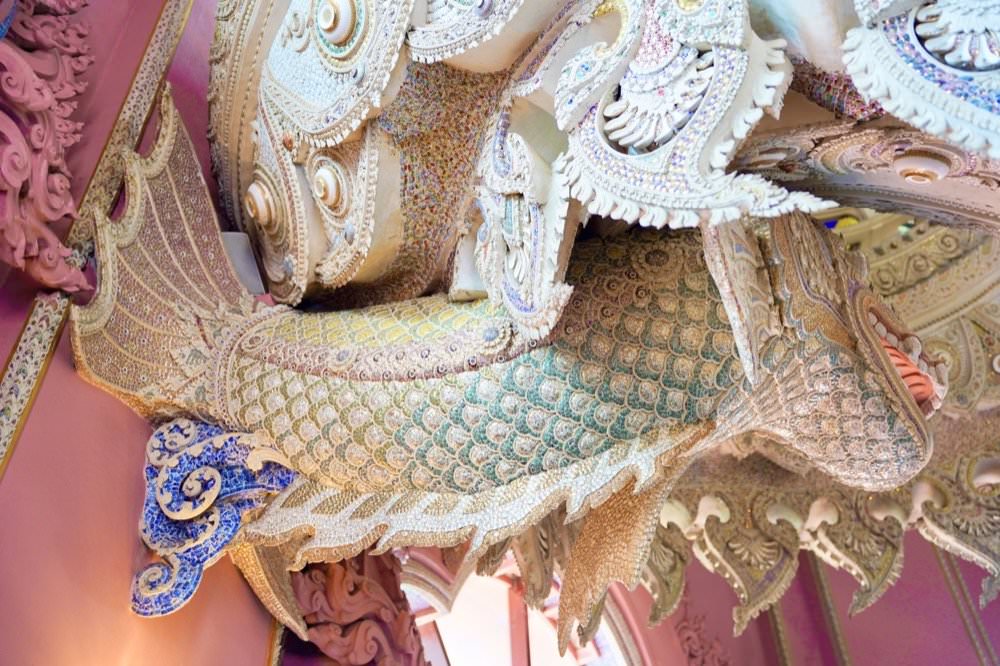 【曼谷景點推薦】三頭象神博物館The Erawan Museum。超美粉紅建築巨大三頭象地標！曼谷超夯網美景點交通、門票、許願拜拜攻略分享！