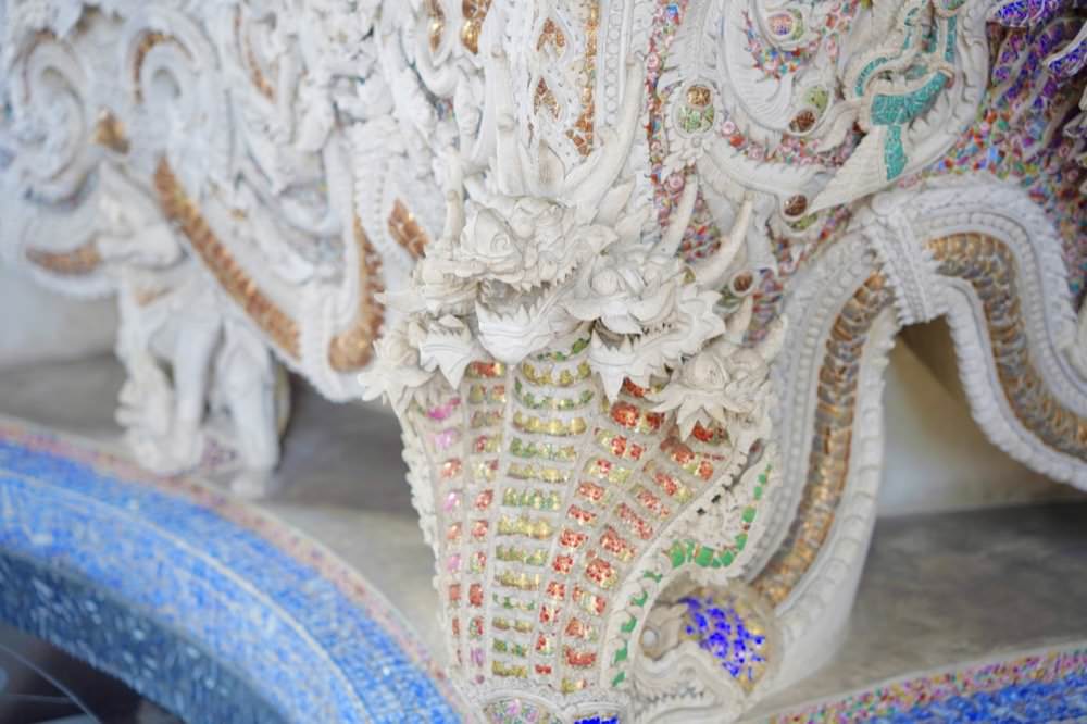 【曼谷景點推薦】三頭象神博物館The Erawan Museum。超美粉紅建築巨大三頭象地標！曼谷超夯網美景點交通、門票、許願拜拜攻略分享！