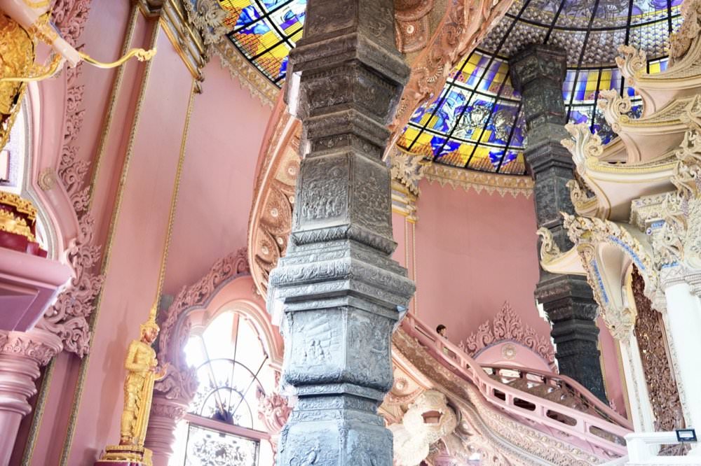 【曼谷景點推薦】三頭象神博物館The Erawan Museum。超美粉紅建築巨大三頭象地標！曼谷超夯網美景點交通、門票、許願拜拜攻略分享！