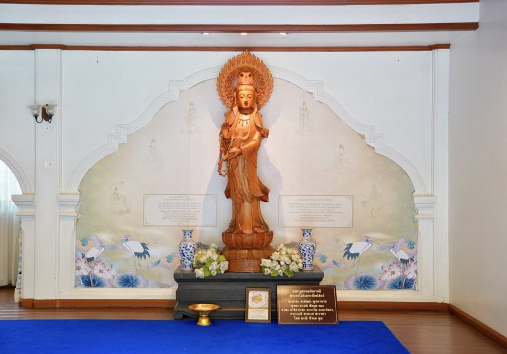 【曼谷景點推薦】三頭象神博物館The Erawan Museum。超美粉紅建築巨大三頭象地標！曼谷超夯網美景點交通、門票、許願拜拜攻略分享！