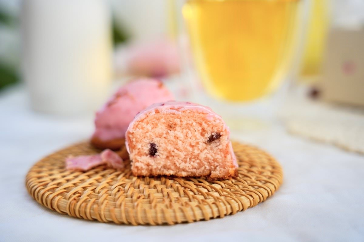 【草莓季甜點推薦】陳允寶泉新上市草莓檸檬蛋糕，百年名店甜蜜新滋味！