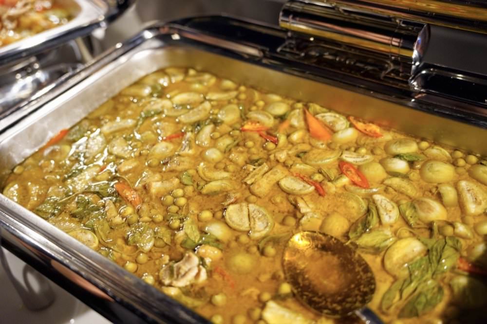 【曼谷遊船晚餐推薦】KKday富裕豪華郵輪搭乘經驗分享！湄南河遊船超棒體驗❤️