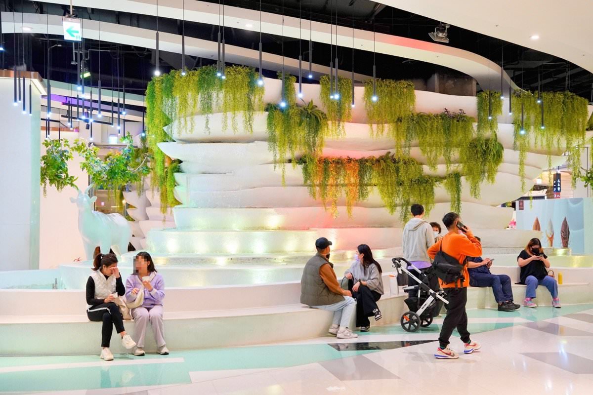 2024桃園走春景點推薦！餐廳美食逛街集中地－全桃最濃新春氛圍就在大江國際購物中心！
