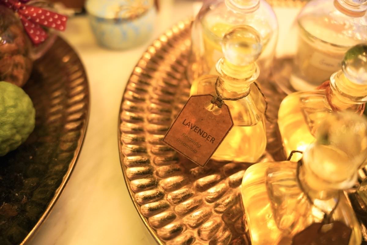 曼谷按摩推薦【De Rest SPA】超紓壓深層組織油按摩，BTS Chit lom站泰式按摩推薦