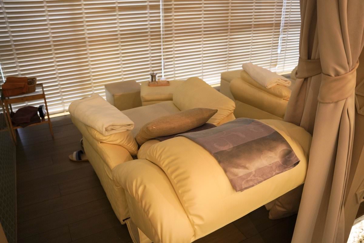 曼谷按摩推薦【De Rest SPA】超紓壓深層組織油按摩，BTS Chit lom站泰式按摩推薦