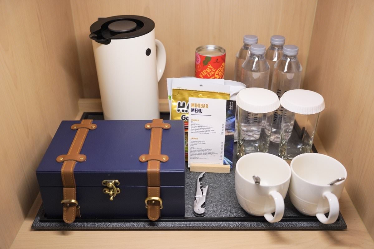 【曼谷飯店推薦】曼谷新浩中央酒店 Sindhorn Midtown Hotel Bangkok｜BTS Chit Lom大空間房型、無邊際泳池、高空酒吧曼谷飯店推薦！