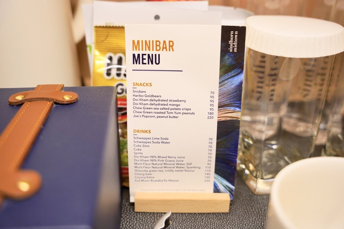 【曼谷飯店推薦】曼谷新浩中央酒店 Sindhorn Midtown Hotel Bangkok｜BTS Chit Lom大空間房型、無邊際泳池、高空酒吧曼谷飯店推薦！