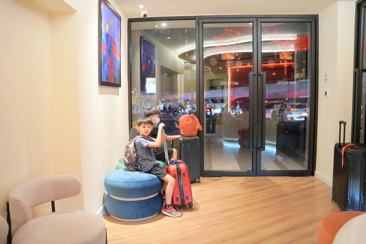 【新開幕曼谷摩爾飯店】MO HOTEL Bangkok。2024開幕質感小清新飯店，BTS旁近水門市場、快船、MBK