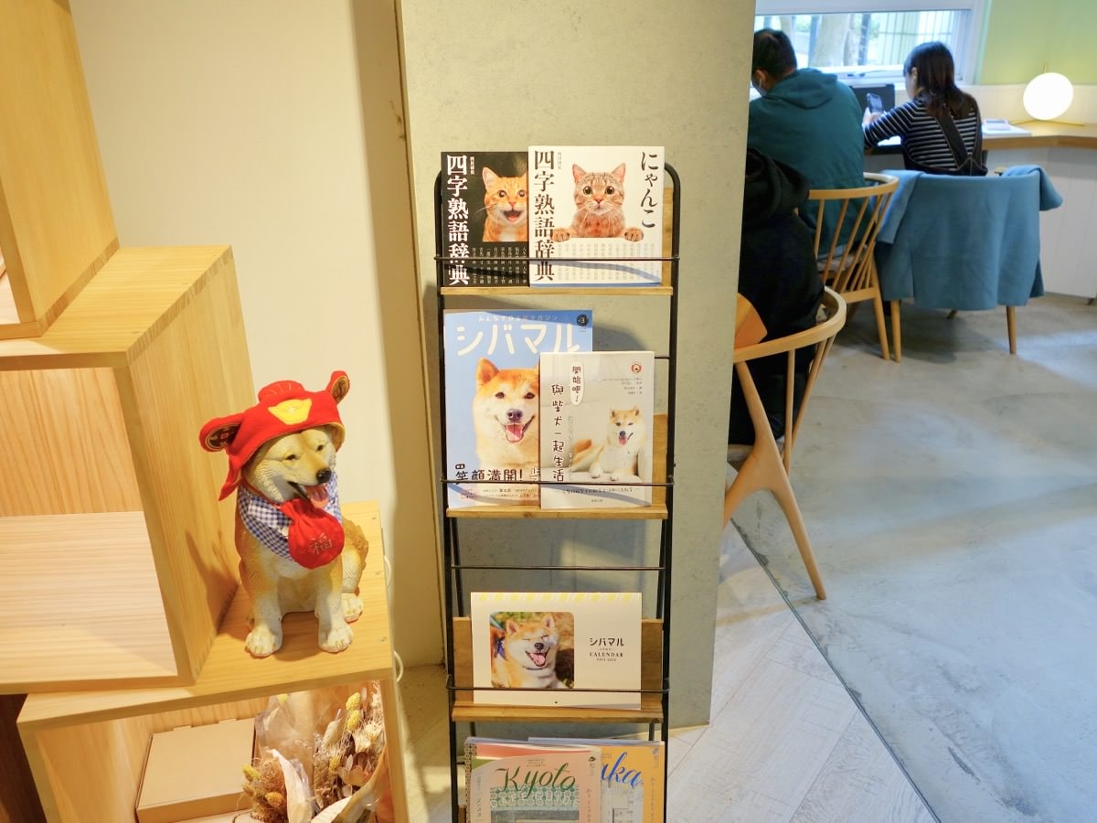 【台北不限時咖啡廳】CAFE RACO。超舒適大空間台北咖啡館推薦(捷運行天宮站/可訂位)