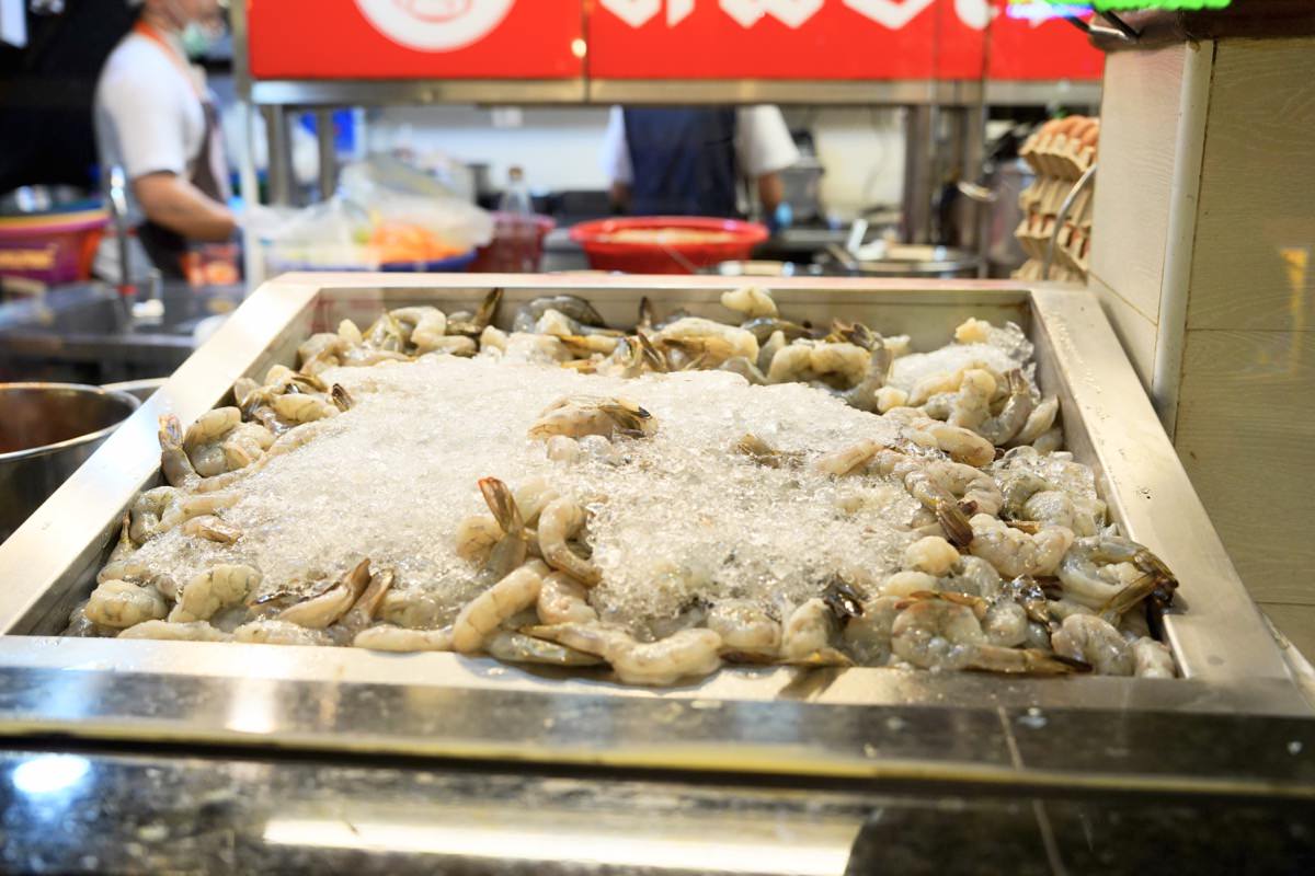 【曼谷美食推薦】THIPSAMAI Pad Thai鬼門炒河粉本店，漫步舊城區美味米其林必比登午餐享受～