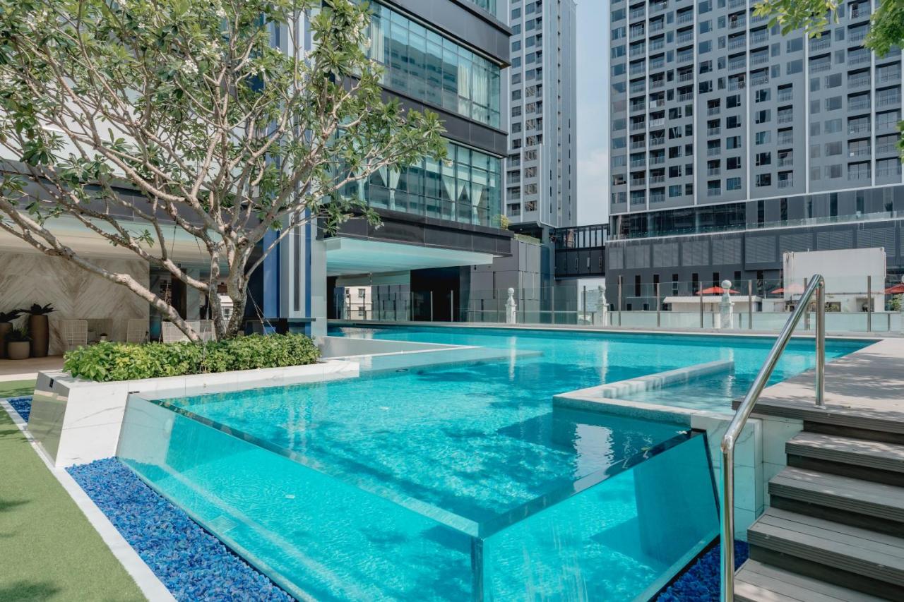 12 SILQ Hotel Residence Managed by The Ascott Limited