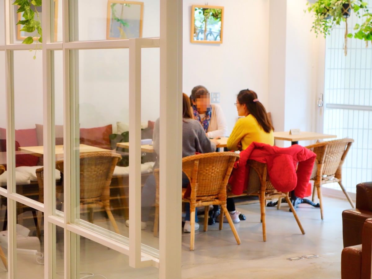 【台北不限時咖啡廳】CAFE RACO。超舒適大空間台北咖啡館推薦(捷運行天宮站/可訂位)