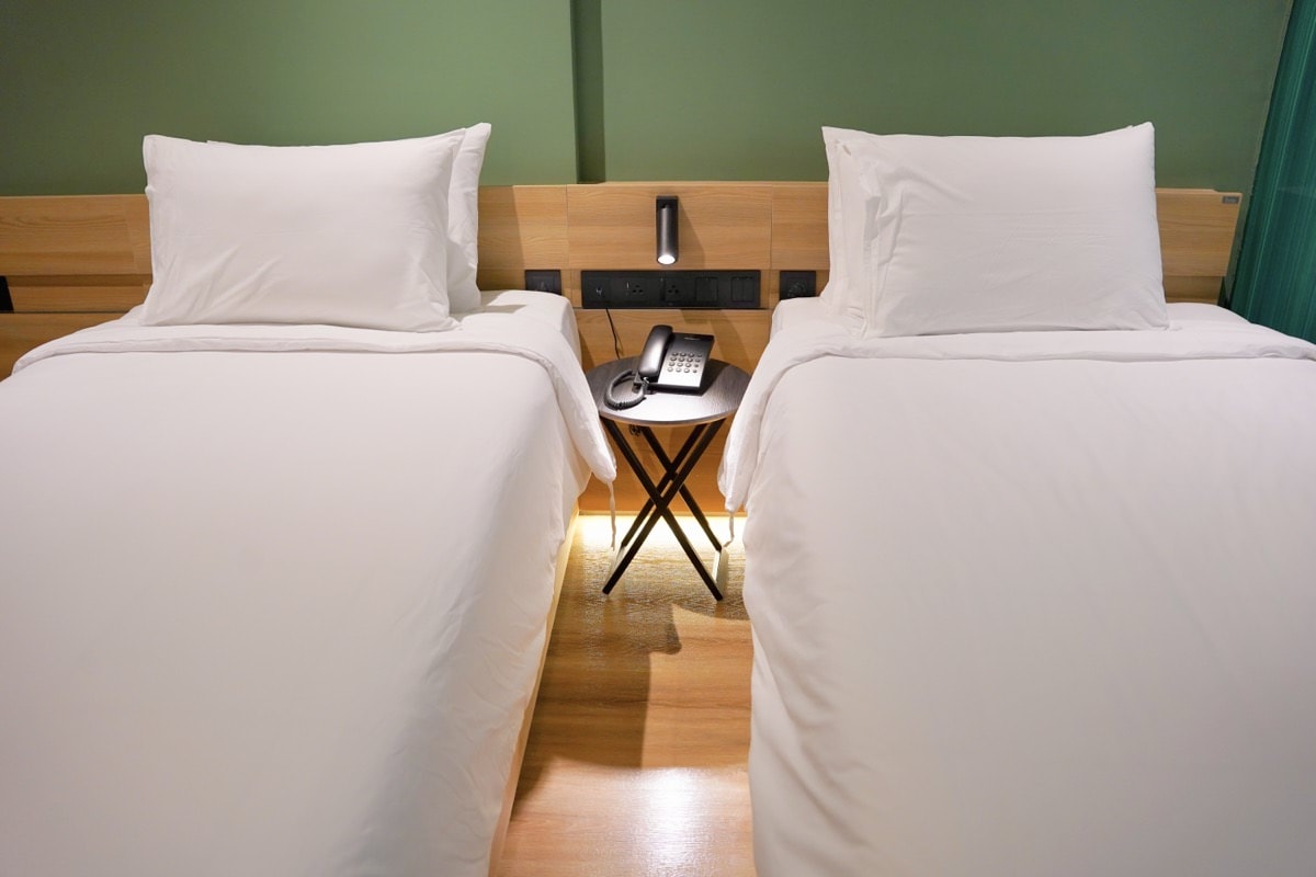 【新開幕曼谷摩爾飯店】MO HOTEL Bangkok。2024開幕質感小清新飯店，BTS旁近水門市場、快船、MBK