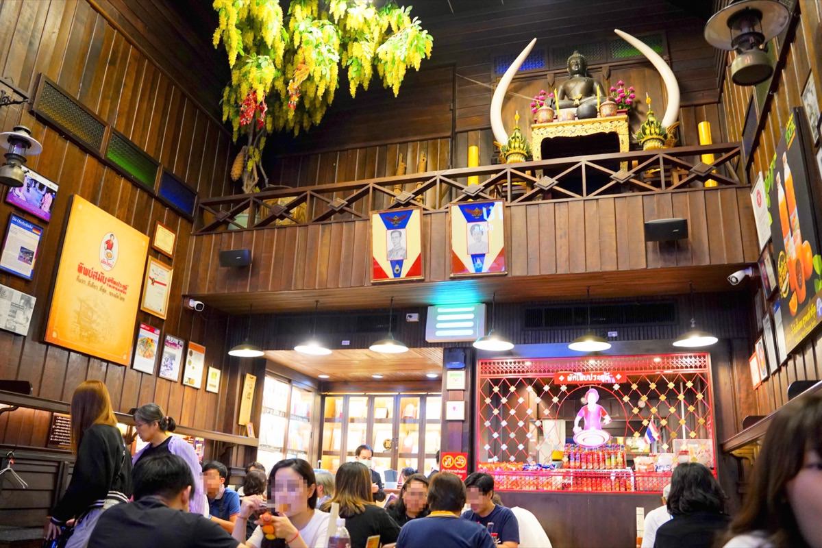 【曼谷美食推薦】THIPSAMAI Pad Thai鬼門炒河粉本店，漫步舊城區美味米其林必比登午餐享受～