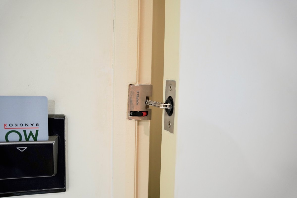 【新開幕曼谷摩爾飯店】MO HOTEL Bangkok。2024開幕質感小清新飯店，BTS旁近水門市場、快船、MBK