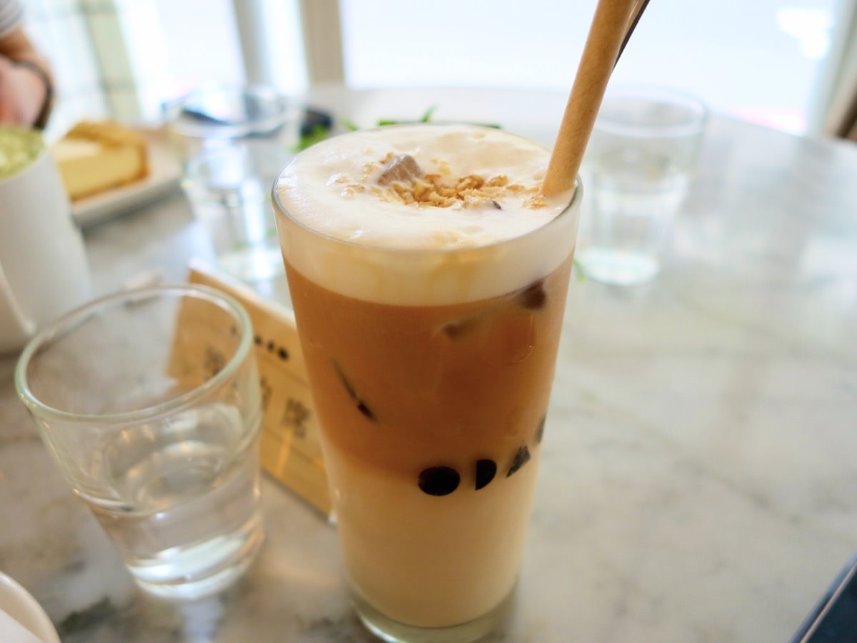 【台北不限時咖啡廳】CAFE RACO。超舒適大空間台北咖啡館推薦(捷運行天宮站/可訂位)