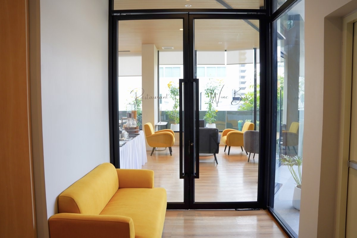 【新開幕曼谷摩爾飯店】MO HOTEL Bangkok。2024開幕質感小清新飯店，BTS旁近水門市場、快船、MBK