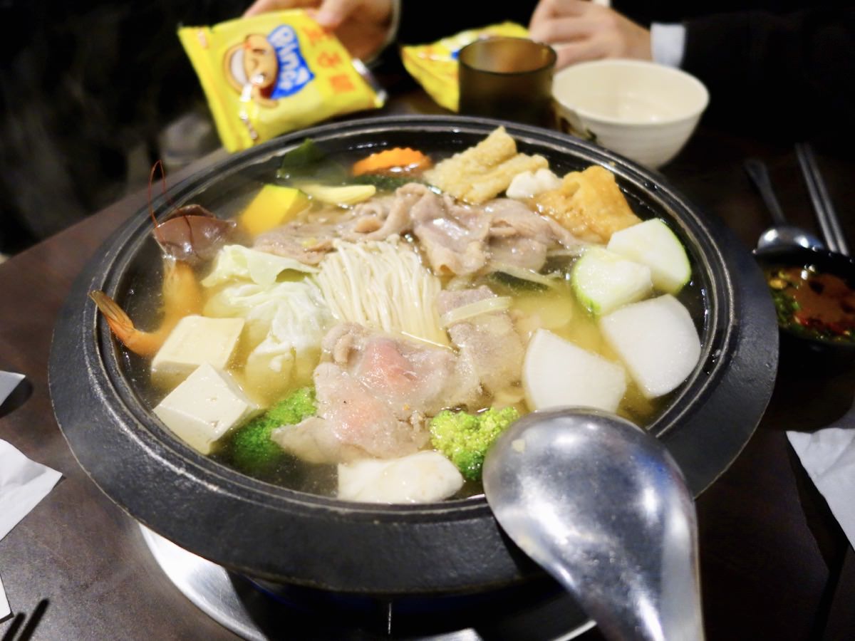 中壢火鍋推薦|嘉義老牌石頭火鍋(中壢店),爆炒味飄香湯頭好好喝~ - 第23張圖 中壢火鍋推薦|嘉義老牌石頭火鍋(中壢店),爆炒味飄香湯頭好好喝~