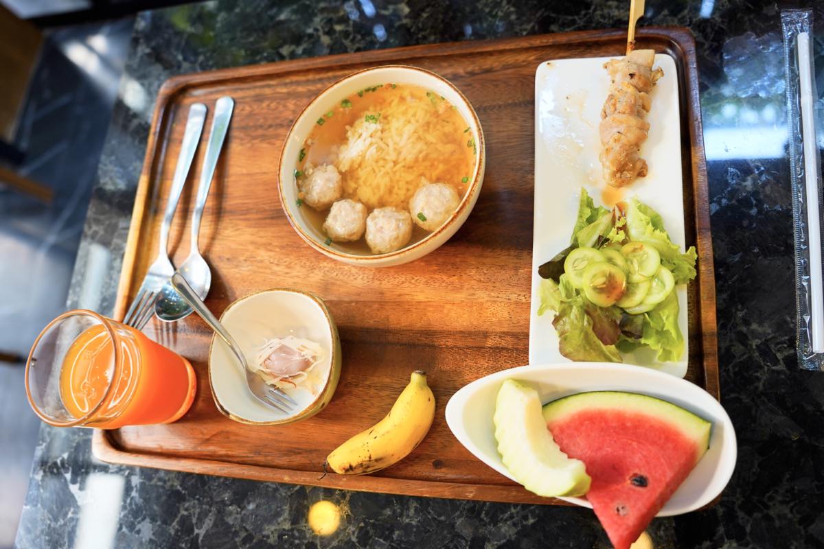 【曼谷飯店推薦】蘇康飯店Sukhon Hotel，門口就是BTS！機場快線、空鐵Phaya Thai站旁地點超方便！