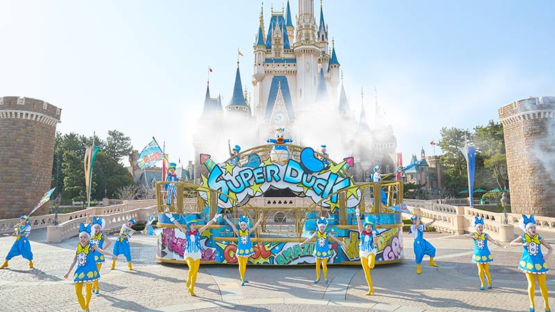 【東京迪士尼樂園遊行】遊行表演時間與必看迪士尼煙火璀璨夜空！