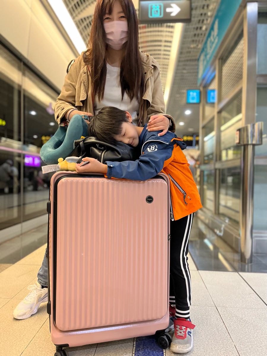 【黑箱作業行李箱專賣店】大推薦1:9前開式行李箱,好裝耐用PC材質含保固!桃園行李箱推薦 - 第38張圖 【黑箱作業行李箱專賣店】大推薦1:9前開式行李箱,好裝耐用PC材質含保固!桃園行李箱推薦