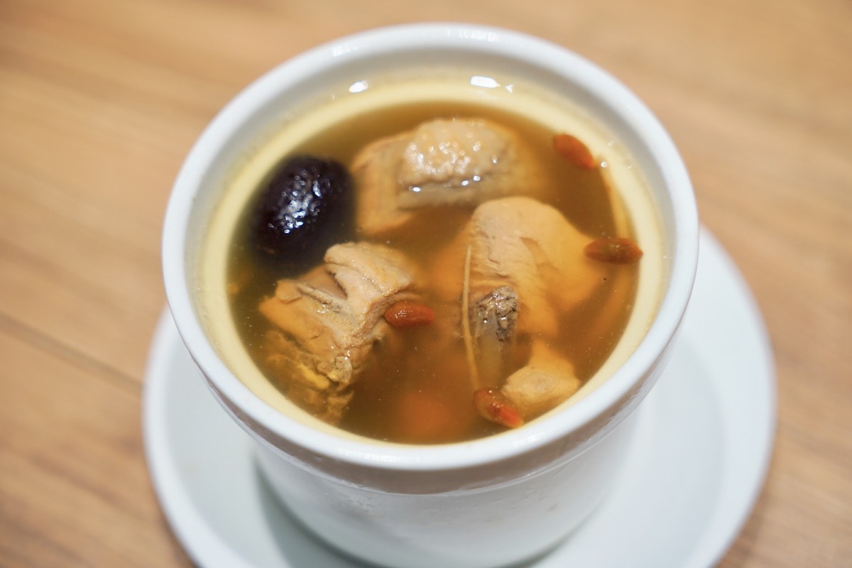 【中壢麵店推薦】尋味麵舖。中大壢中美味麵舖，必點超好吃椒麻皮蛋擔擔麵、老北京炸醬麵、牛肉麵！