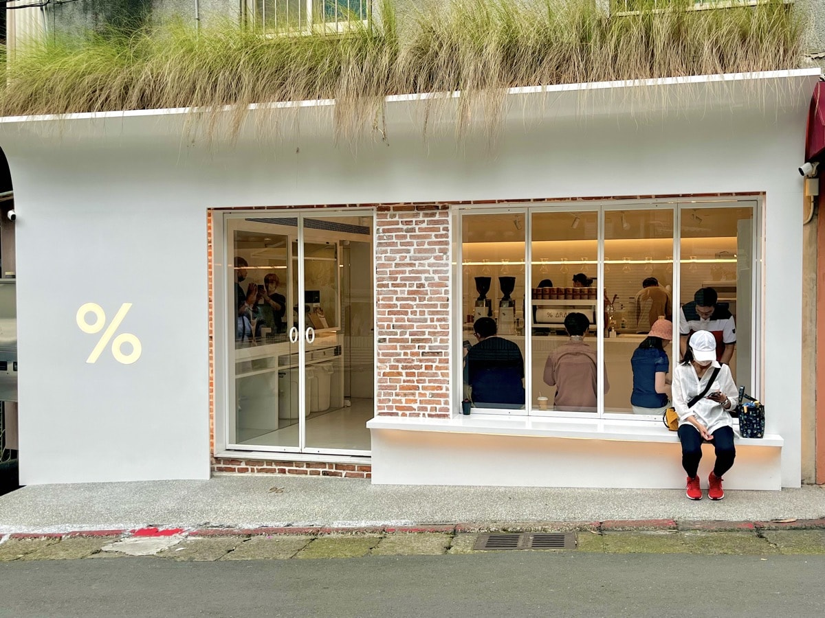 【台北美式餐廳】紐澳良小廚Nola Kitchen(信義象山店)・必點楓糖鬆餅炸雞、艾爾精釀啤酒買一送一！