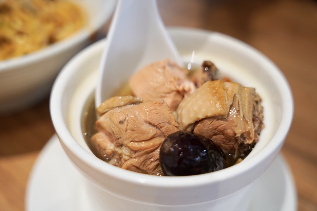 【中壢麵店推薦】尋味麵舖。中大壢中美味麵舖，必點超好吃椒麻皮蛋擔擔麵、老北京炸醬麵、牛肉麵！