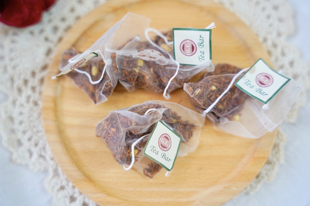 無咖啡因茶飲推薦【B&G 德國農莊】養生草本茶，好喝零負擔的晚安花茶、冰釀蘋果茶、舒福茶