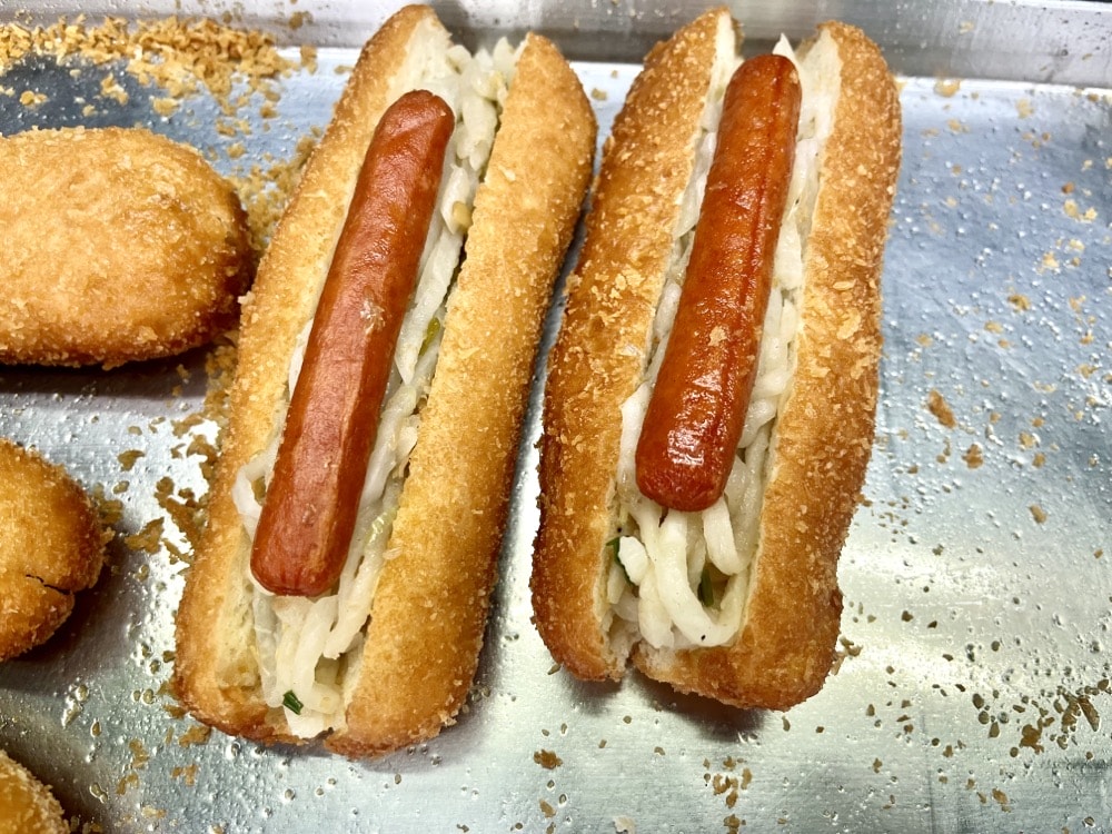 【中壢溫記不一樣三明治】天天排隊酥炸三明治沙拉船。中壢觀光夜市美食推薦！