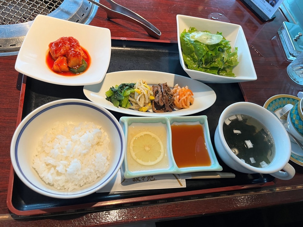 【沖繩美食推薦】敘敘苑燒肉歌町店．日本人氣高品質燒肉店，和牛、牛舌極美味！