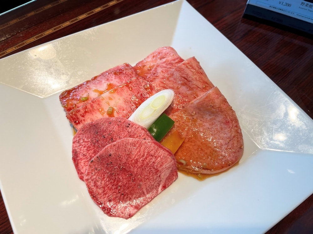 【沖繩美食推薦】敘敘苑燒肉歌町店．日本人氣高品質燒肉店，和牛、牛舌極美味！