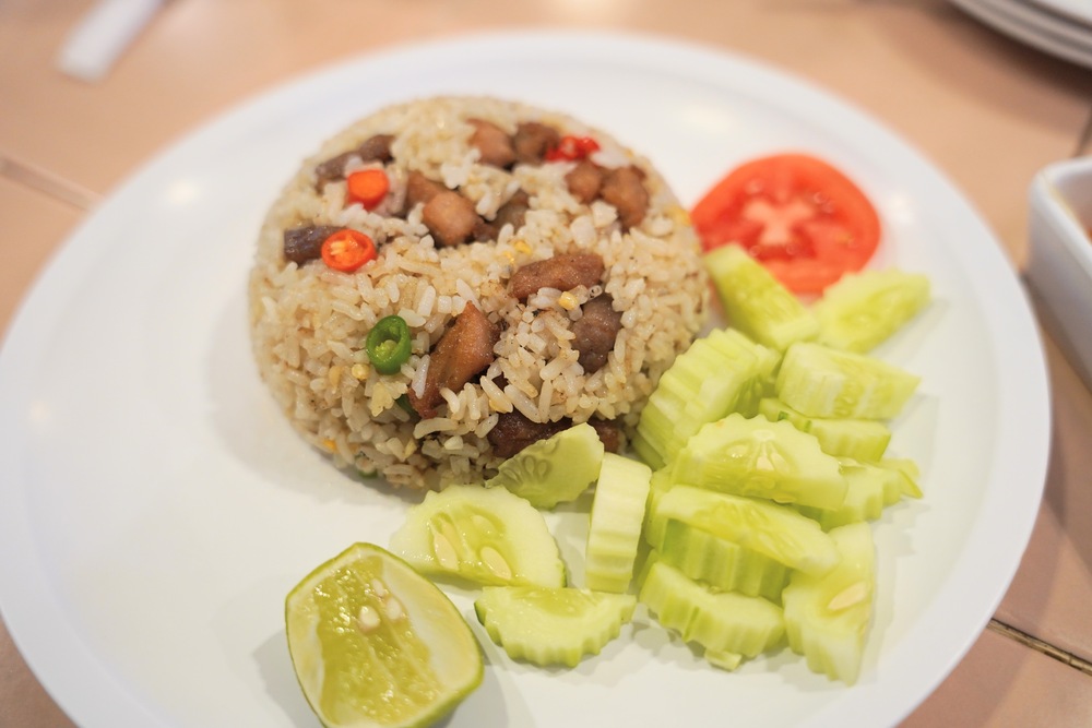 【曼谷美食推薦】Inter Restaurant。Siam商圈經點泰菜料理，在地人、觀光客都愛吃!