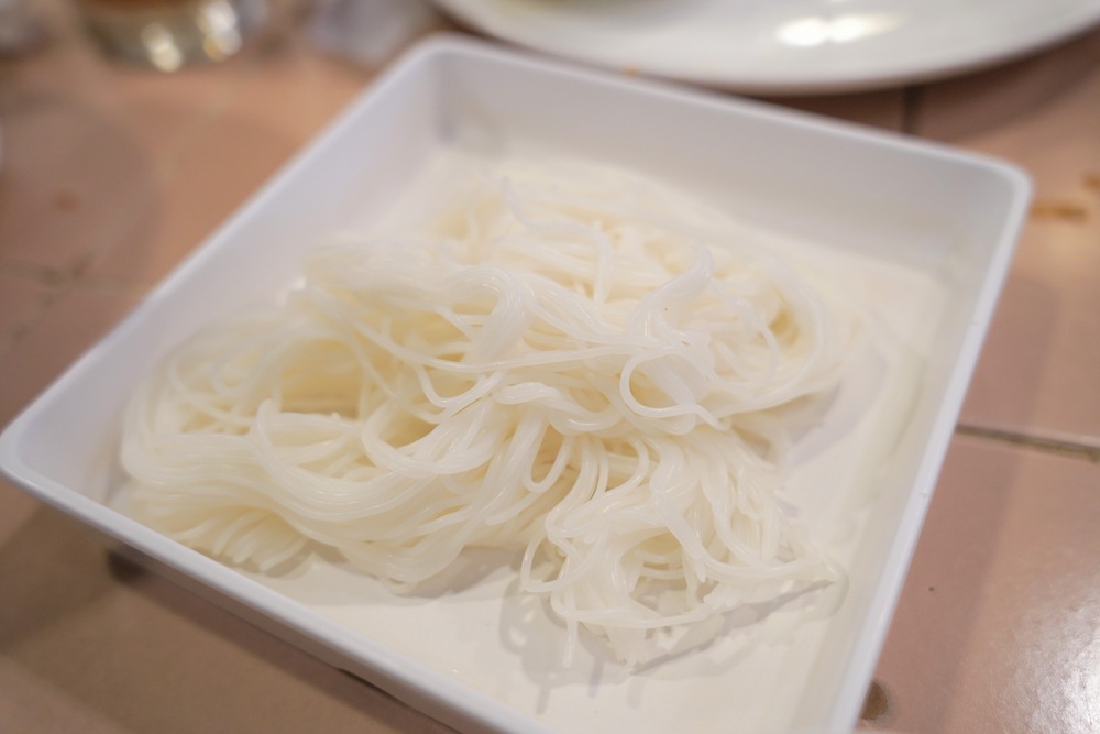 【曼谷美食推薦】Inter Restaurant。Siam商圈經點泰菜料理，在地人、觀光客都愛吃!