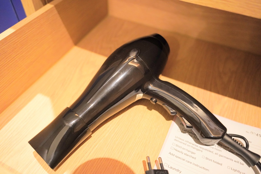 【曼谷新開幕飯店】曼谷河畔希爾頓花園飯店 Hilton Garden Inn Bangkok Riverside，Iconsiam暹羅天地、BTS一分鐘就到！河畔高空泳池24小時健身房