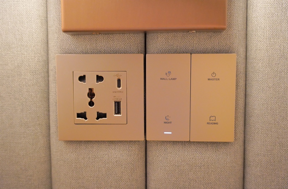 【曼谷新開幕飯店】曼谷河畔希爾頓花園飯店 Hilton Garden Inn Bangkok Riverside，Iconsiam暹羅天地、BTS一分鐘就到！河畔高空泳池24小時健身房