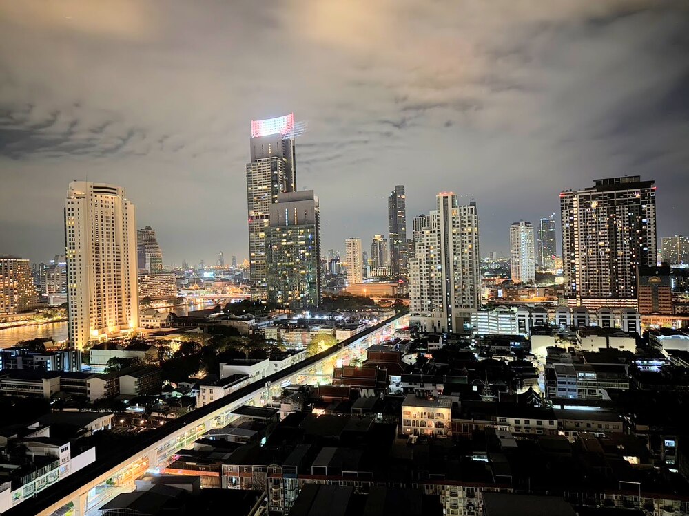 【曼谷新開幕飯店】曼谷河畔希爾頓花園飯店 Hilton Garden Inn Bangkok Riverside，Iconsiam暹羅天地、BTS一分鐘就到！河畔高空泳池24小時健身房