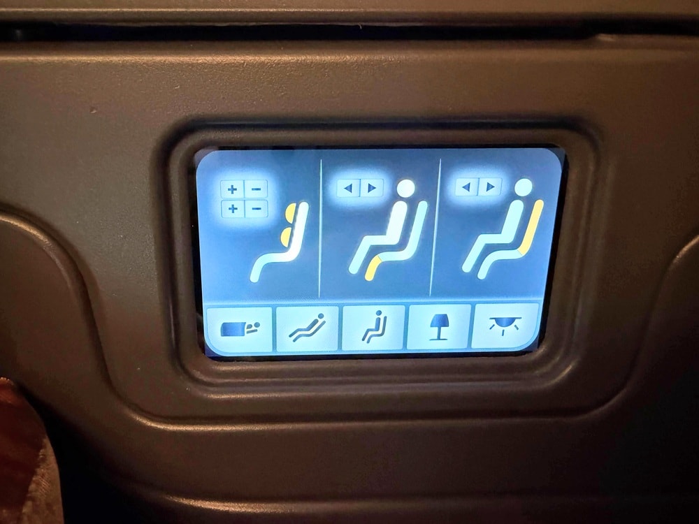 【台北-大阪】中華航空波音 777-300ER 豪華商務艙開箱