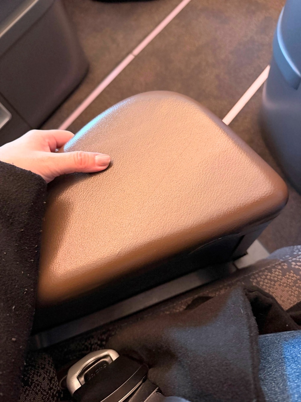 【台北-大阪】中華航空波音 777-300ER 豪華商務艙開箱