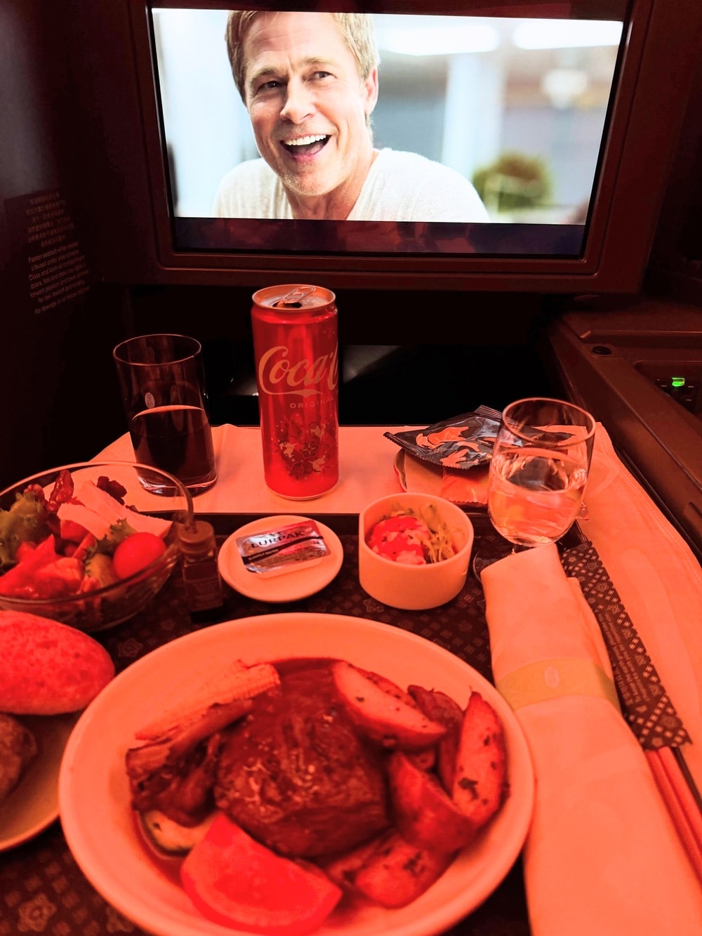 【台北-大阪】中華航空波音 777-300ER 豪華商務艙開箱