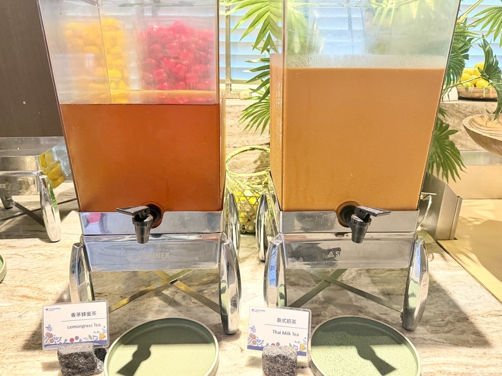 【板橋餐廳推薦】蓮花餐廳Lotus Restaurant-東南亞與泰式料理吃到飽.桌邊單點服務好-板橋凱撒大飯店餐廳推薦 - 第20張圖 【板橋餐廳推薦】蓮花餐廳Lotus Restaurant-東南亞與泰式料理吃到飽.桌邊單點服務好-板橋凱撒大飯店餐廳推薦
