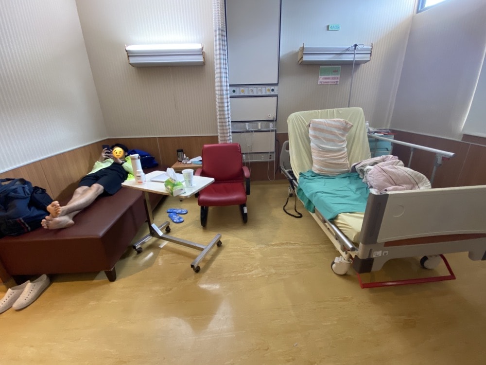 【第三次腹腔鏡手術】巧克力囊腫/子宮肌腺症檢查、住院、開刀手術實際紀錄 - 第17張圖 【第三次腹腔鏡手術】巧克力囊腫/子宮肌腺症檢查、住院、開刀手術實際紀錄