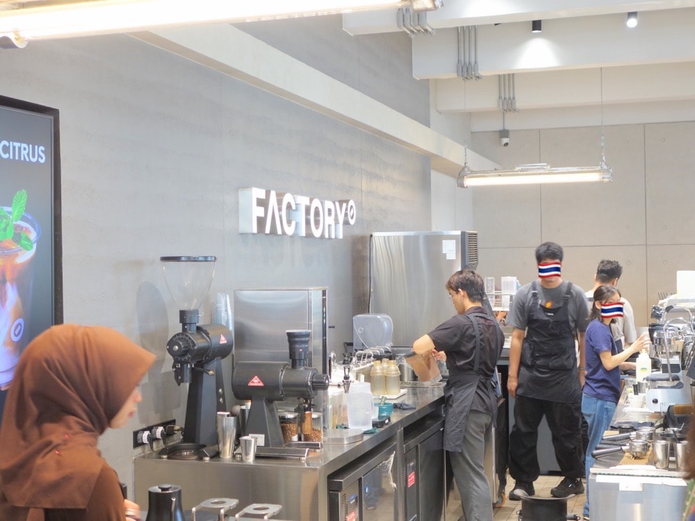 曼谷冠軍咖啡師Factory Coffee重新改裝-菜單、價格、評論-BTS Phaya Thai咖啡廳推薦
