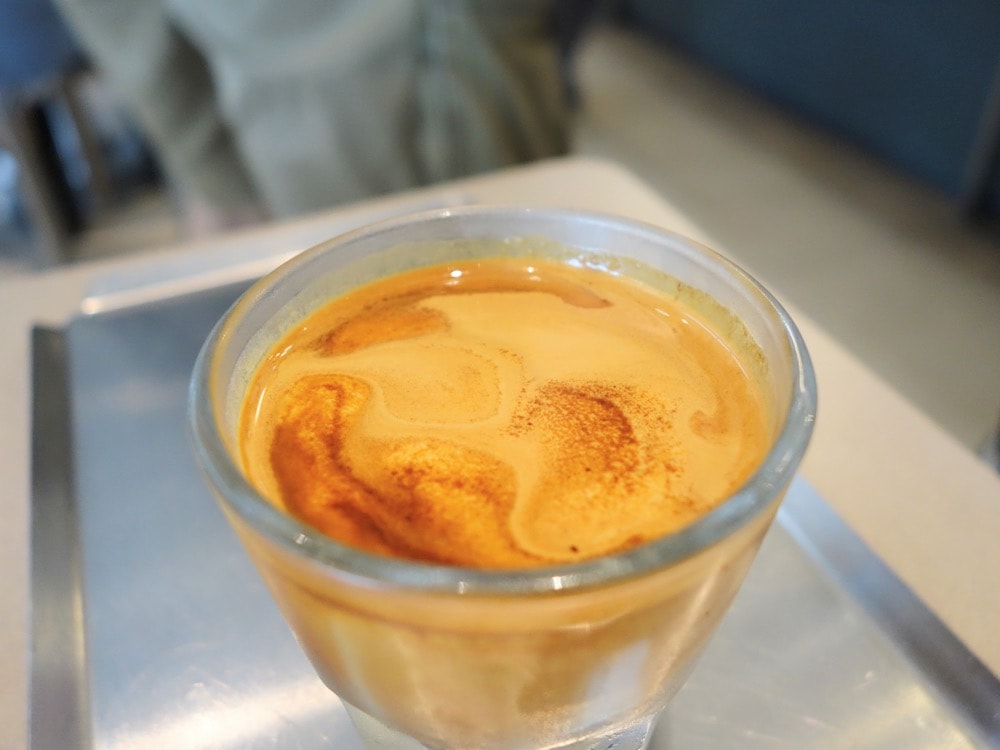 曼谷冠軍咖啡師Factory Coffee重新改裝-菜單、價格、評論-BTS Phaya Thai咖啡廳推薦