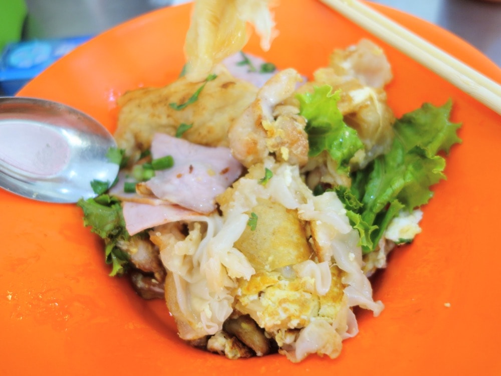 【曼谷米其林美食】安乾炒雞肉粿條Ann Guay Tiew Kua Gai.好吃銅板價米其林必比登! - 第17張圖 【曼谷米其林美食】安乾炒雞肉粿條Ann Guay Tiew Kua Gai.好吃銅板價米其林必比登!