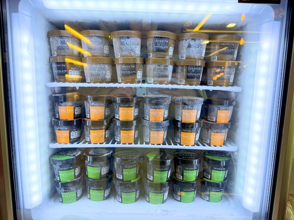 【BKK機場曼谷中華航空貴賓室VIP LOUNGE】豐富餐點隱密環境,金卡會籍免費使用貴賓室 - 第16張圖 【BKK機場曼谷中華航空貴賓室VIP LOUNGE】豐富餐點隱密環境,金卡會籍免費使用貴賓室